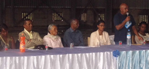 Dans l’Amoron’i Mania-ok