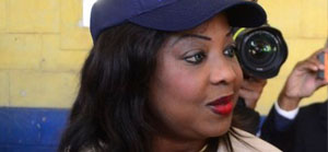 Fatma Samoura se prend-ok